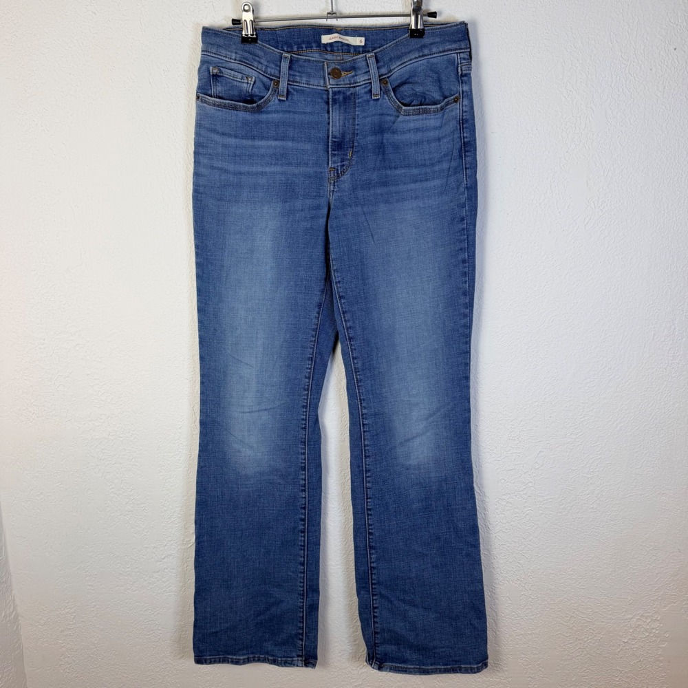 Levis Womens 6 28x32 Classic Bootcut Jeans Medium Wash Stretch Denim